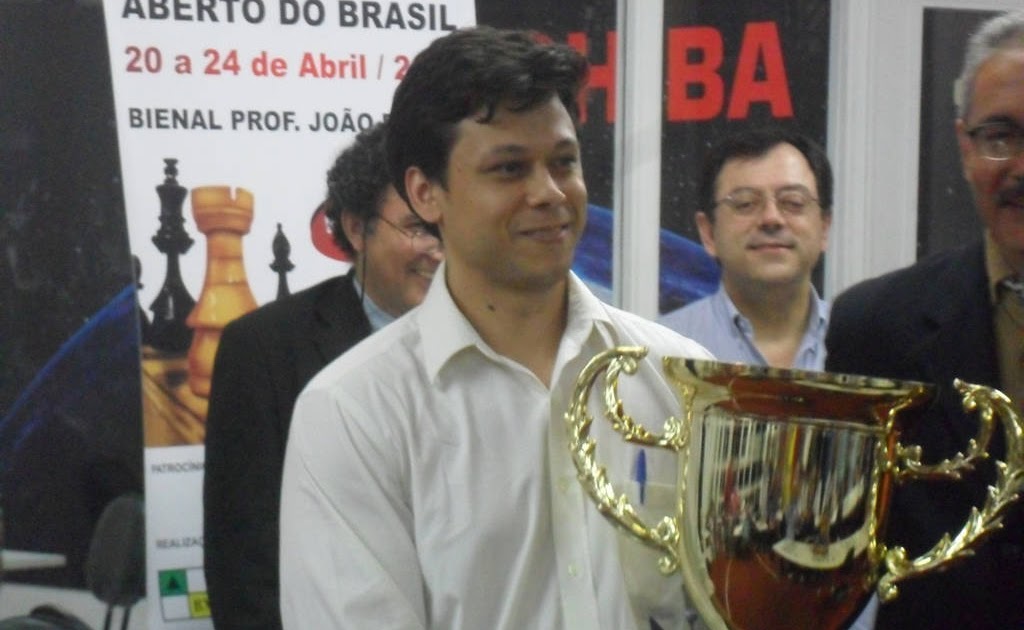 GM Rafael Leitão Volta a Ser o Número 1 do Brasil