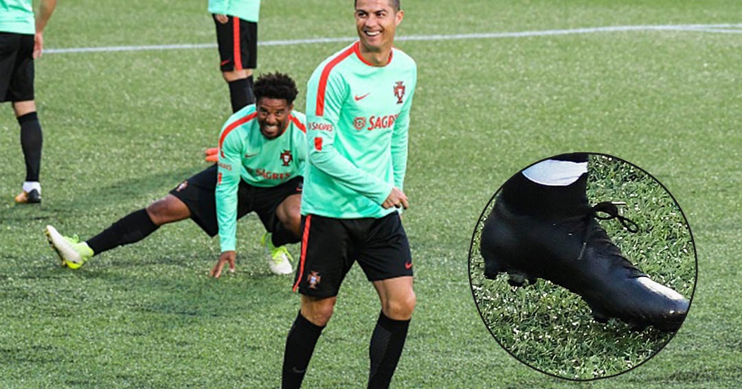 Ronaldo in Blackout Next-Gen Mercurial Superfly 2018 World Cup - Footy Headlines