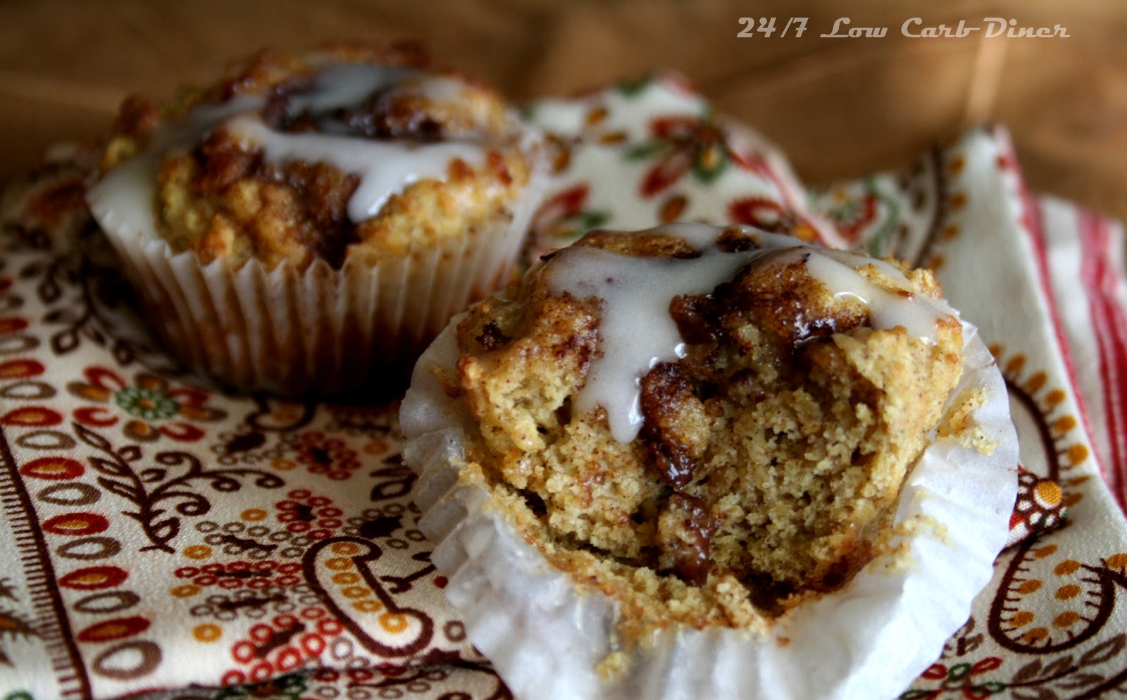 24/7 Low Carb Diner Cinnamon Roll Muffins