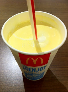 マクドナルドのマックシェイクバナナを飲んだ感想