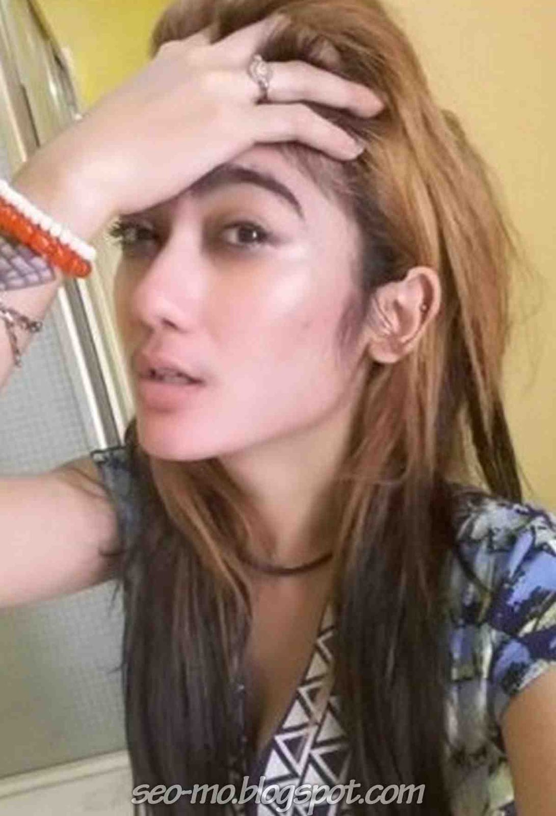 Biodata dan Foto Revi Mariska Terbaru