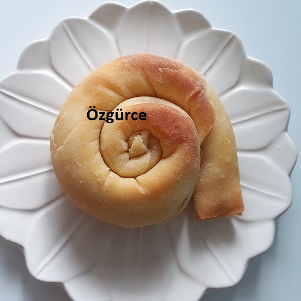 Elde Açma Gül Böreği