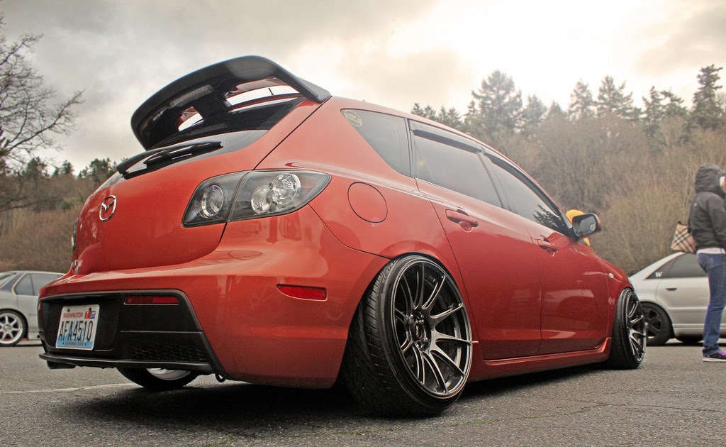 Mazda 3 MPS stance