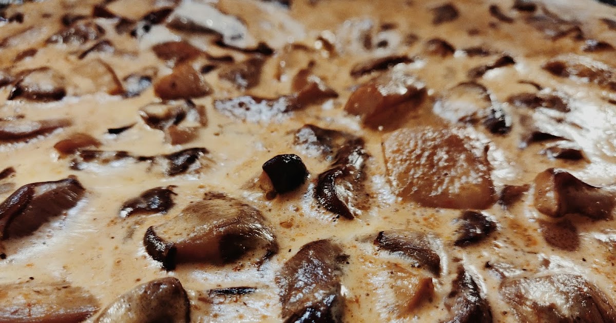 Creamy mushroom sauce.