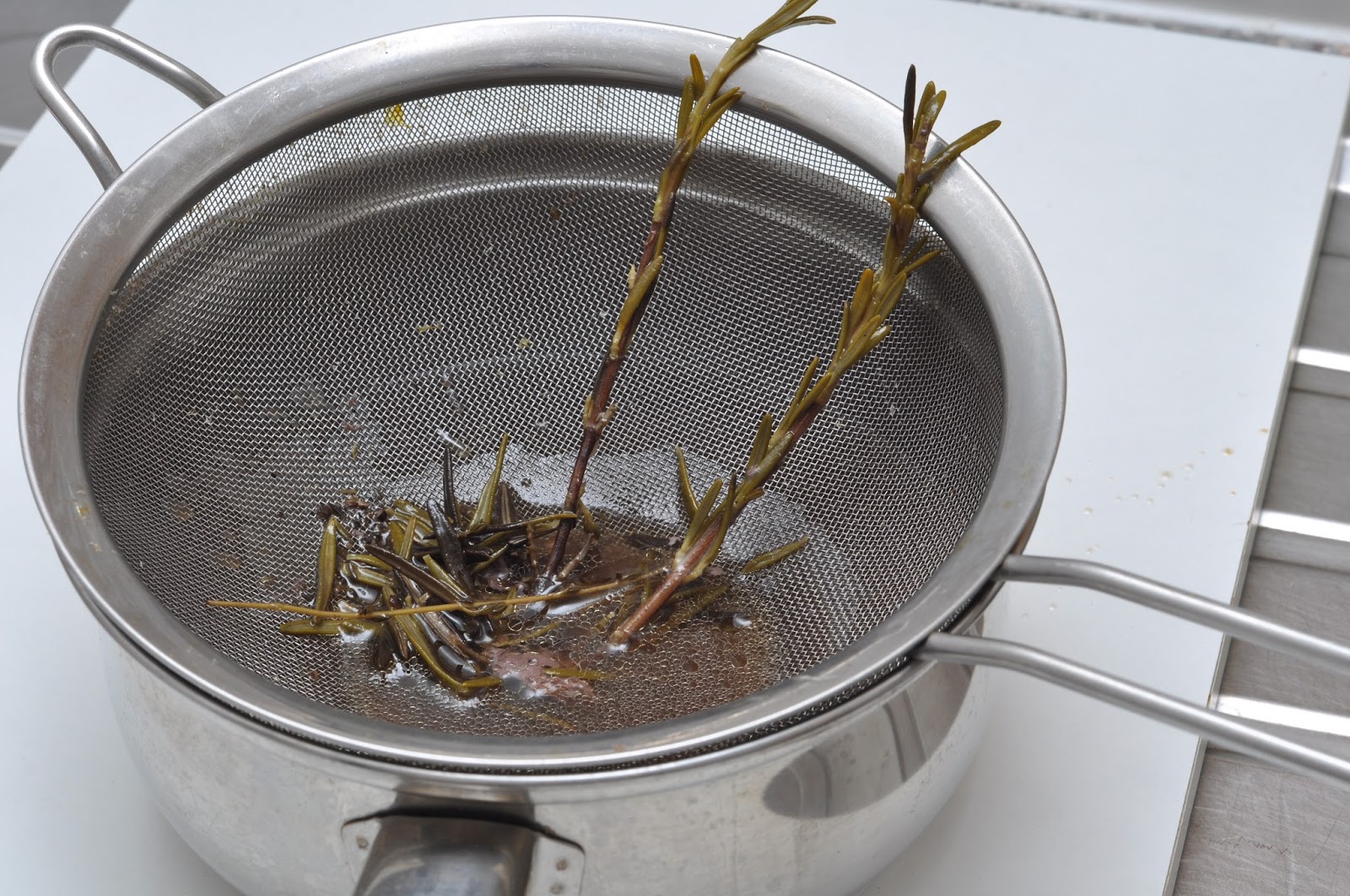 Simple Food Slow Cooked Lamb Shanks with Minted Creamy Sauce
