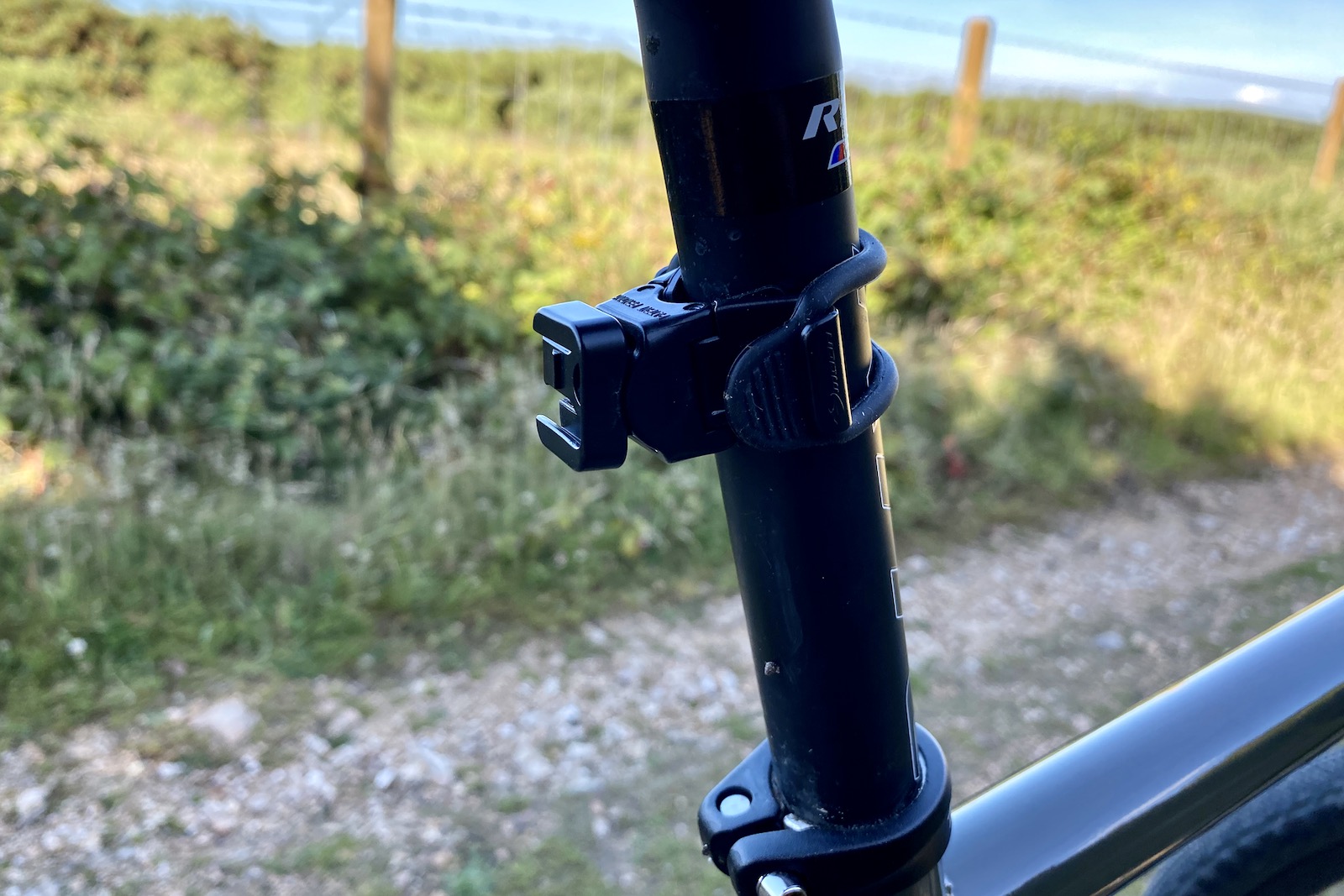 Review Moon Nebula Rear Bicycle Light