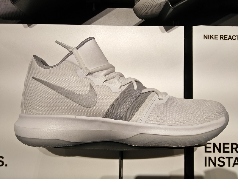 Kyrie's budget model shoe is now available | Analykix Nike Flyknit Trainer Black For Sale,Nike Roshe Run Flyknit For Sale,New ColorWay Nike RECAT FLYKNIT Rhea Woven Flyknit Trainers