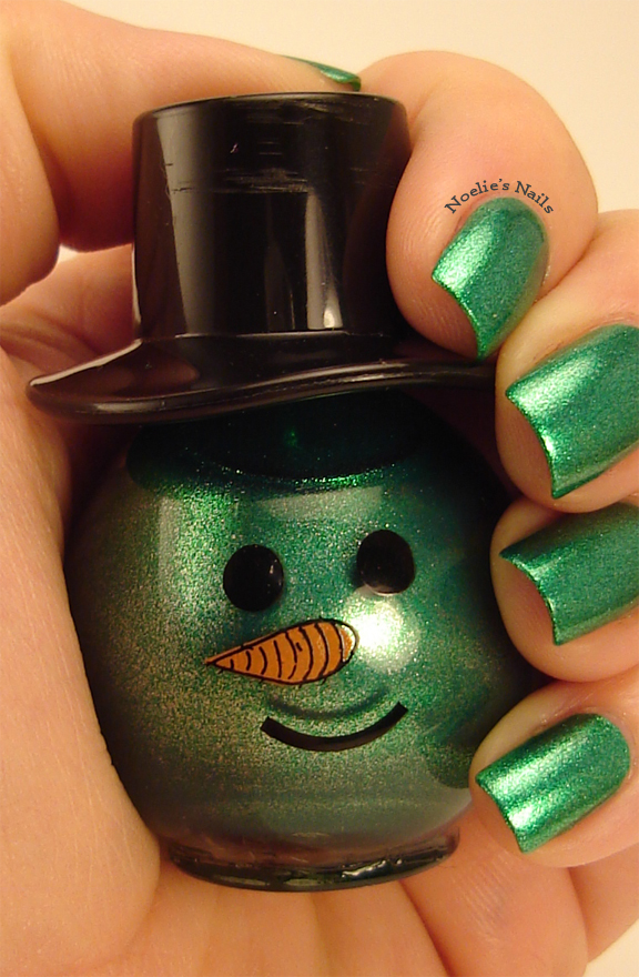 Noelie's Nails Blue Cross Snowman Polish Green Foil