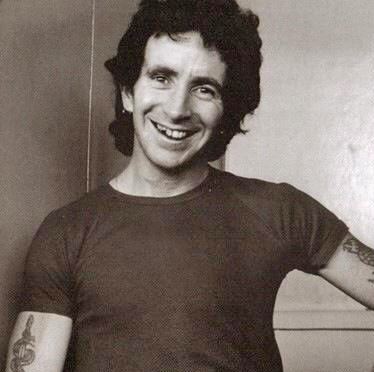 Imagen de Bon Scott (Fuente: Wikimedia Commons Author: Cthz0811)