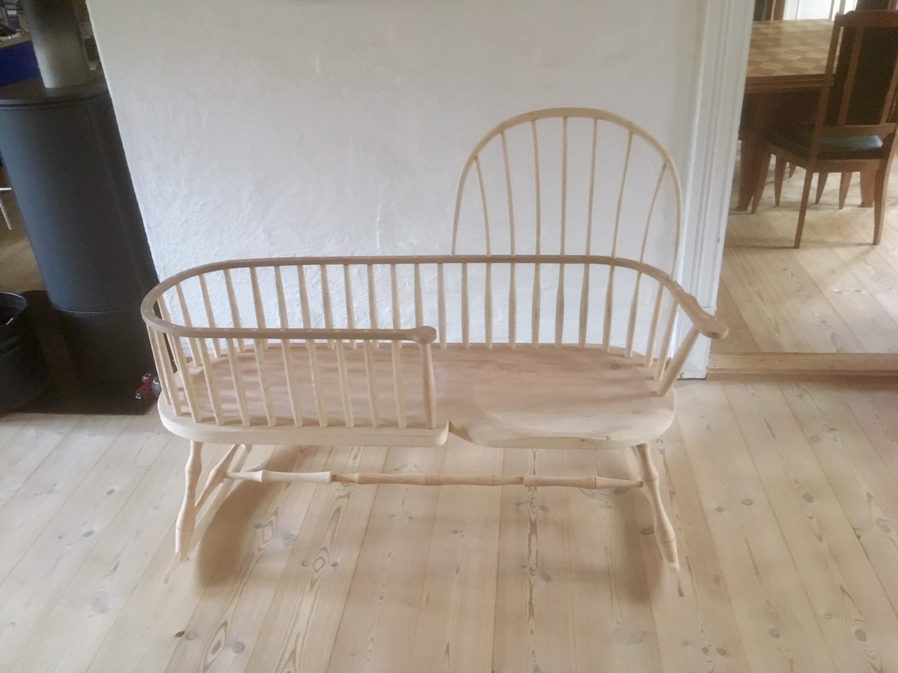 nanny rocker with side cradle