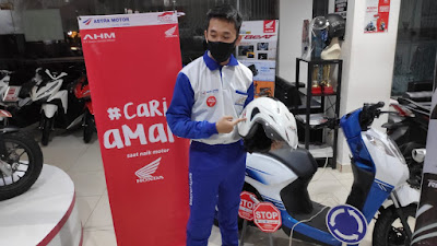 Webinar Edukasi Safety Riding Honda Kalbar Bersama Komunitas Honda Webinar Edukasi Safety Riding Honda Kalbar Bersama Komunitas Honda