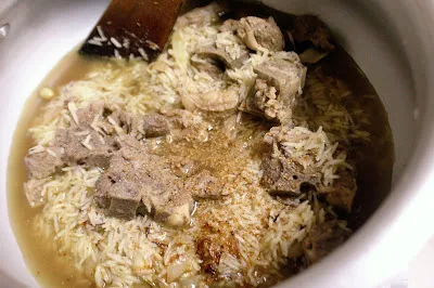 add-rice-in-yakhni