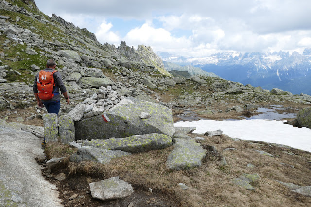 rifugio segantini lago nero val nambrone