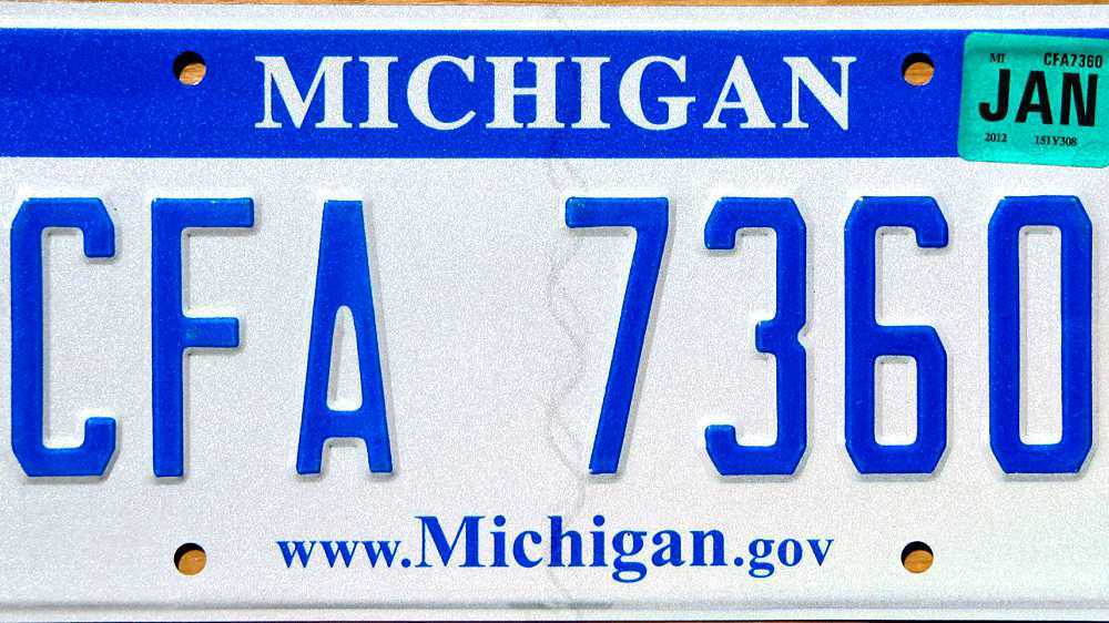 Vehicle registration plates of Michigan