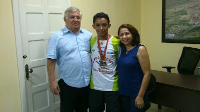 ALTO DO RODRIGUES – Maratonista agradece ao prefeito pelo apoio na corrida de São Silvestre