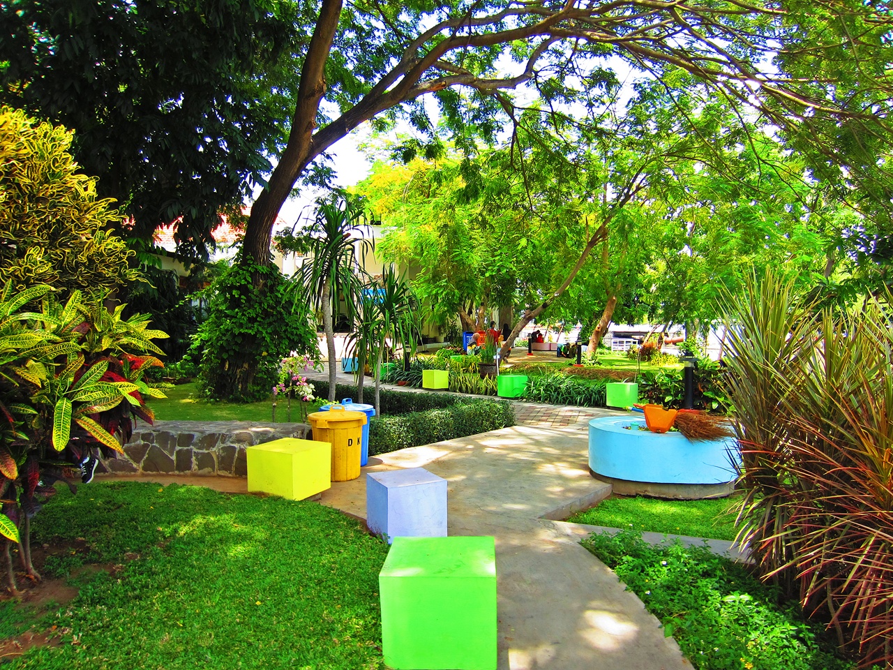 5 Tempat Destinasi Wisata Romantis Nan Eksotis di Surabaya - Aditya-Web.com