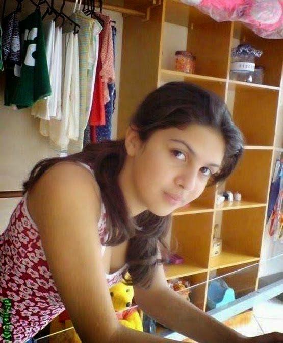 Online Aunty Pictures Indian Girls Whatsapp Chat Number