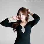 Kim Ha Eum in Black Mini Dress Foto 5