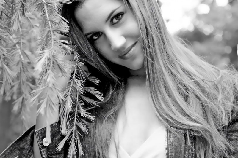 Carolyn Miller Carolyn Miller photo shoot