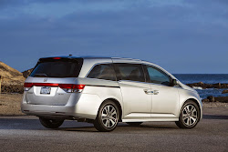 odyssey honda manual owners pdf recalls rear automotiveblogz motortrend usa carscoops nearly goes odysey quarter specs prices
