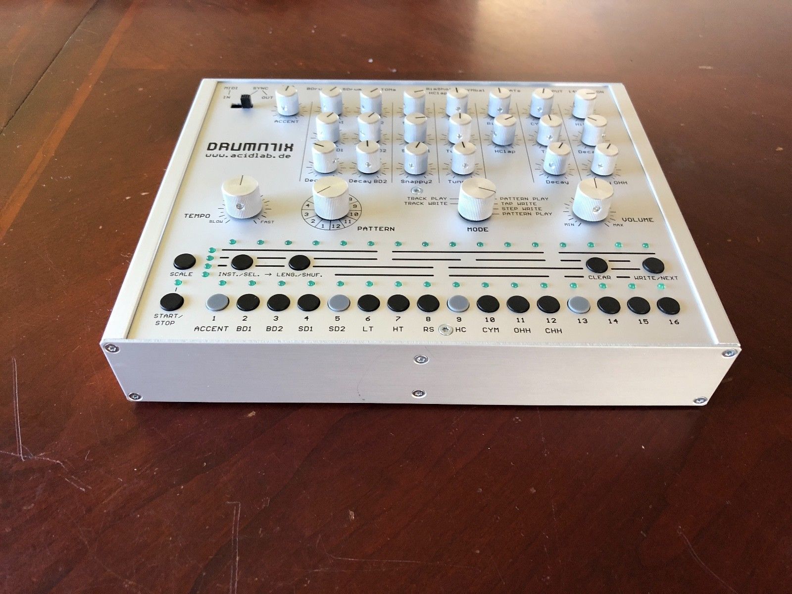 MATRIXSYNTH Acidlab Drumatix Analog Drum Machine Synth TR606 Clone