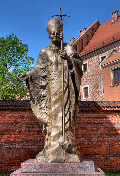 John Paul II statue