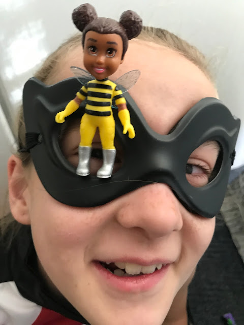 DC Bumblebee Girl with DC Superhero Mini Toddler figurine Bumblebee