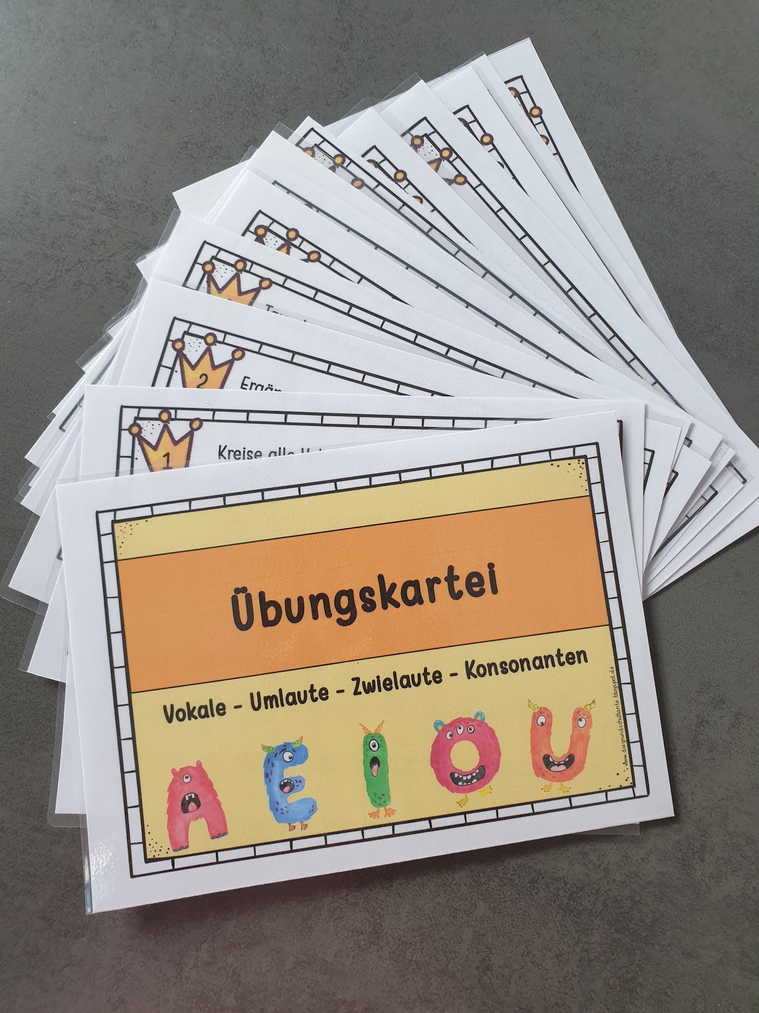 Grundschultante Kartei Vokale, Umlaute, Zwielaute, Konsonanten Grundschultante Kartei Vokale, Umlaute, Zwielaute, Konsonanten