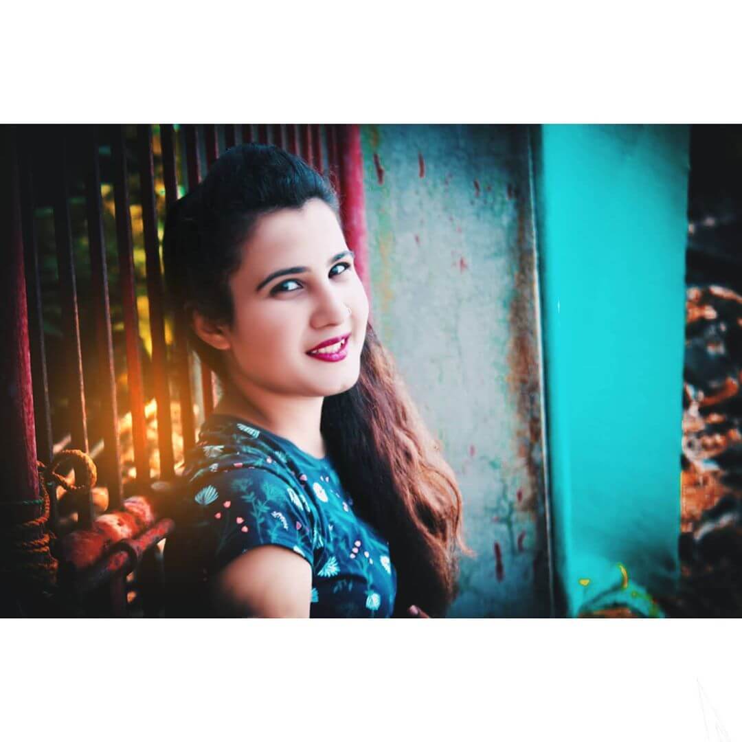 Anmol Khan (Anmol Quereshi) Wiki Biography, Web Series, Movies, Photos