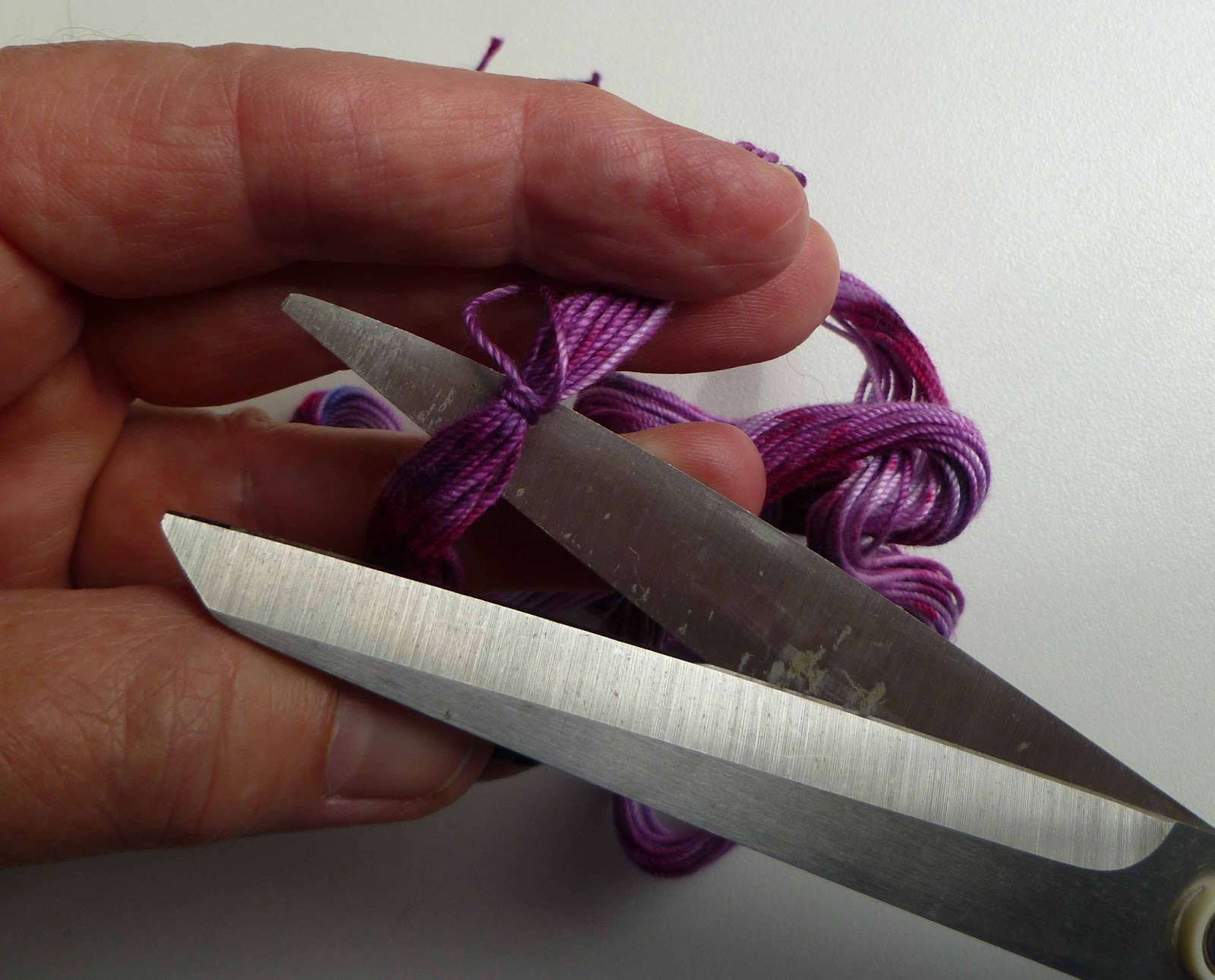 sew sew art Dyeing embroidery thread