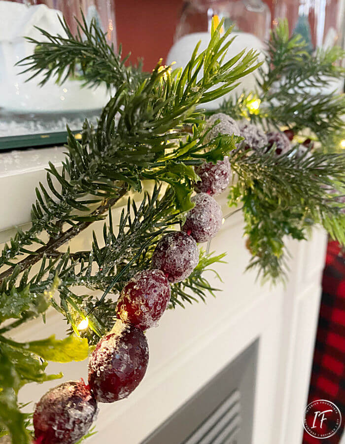 How to Make a Cranberry Garland 