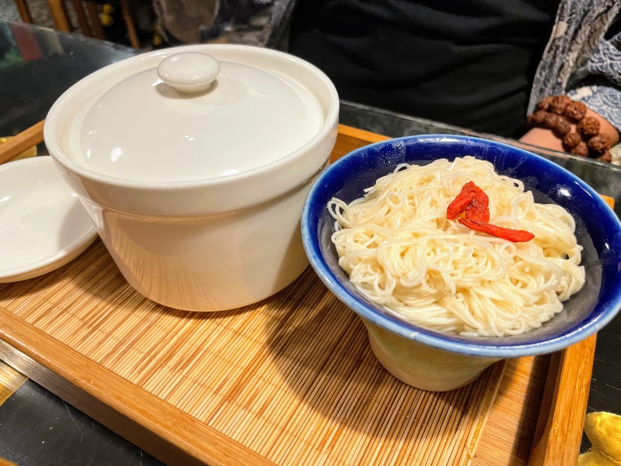 博仁堂中藥舖 / 純正中藥舖裡的美味燉品專賣