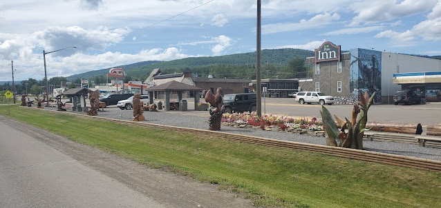 Passing the town of Chetwynd. Beautiful wood work all over town