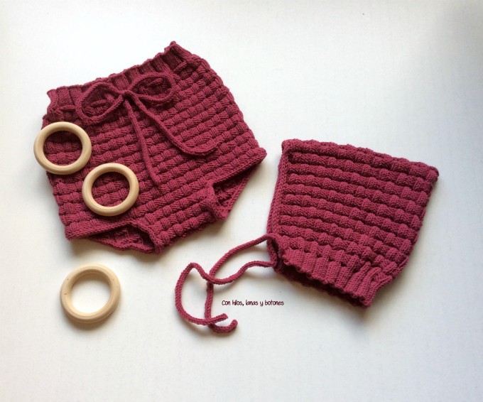 Con hilos, lanas y botones: Picnic Baby Bloomers and Pixie Hat