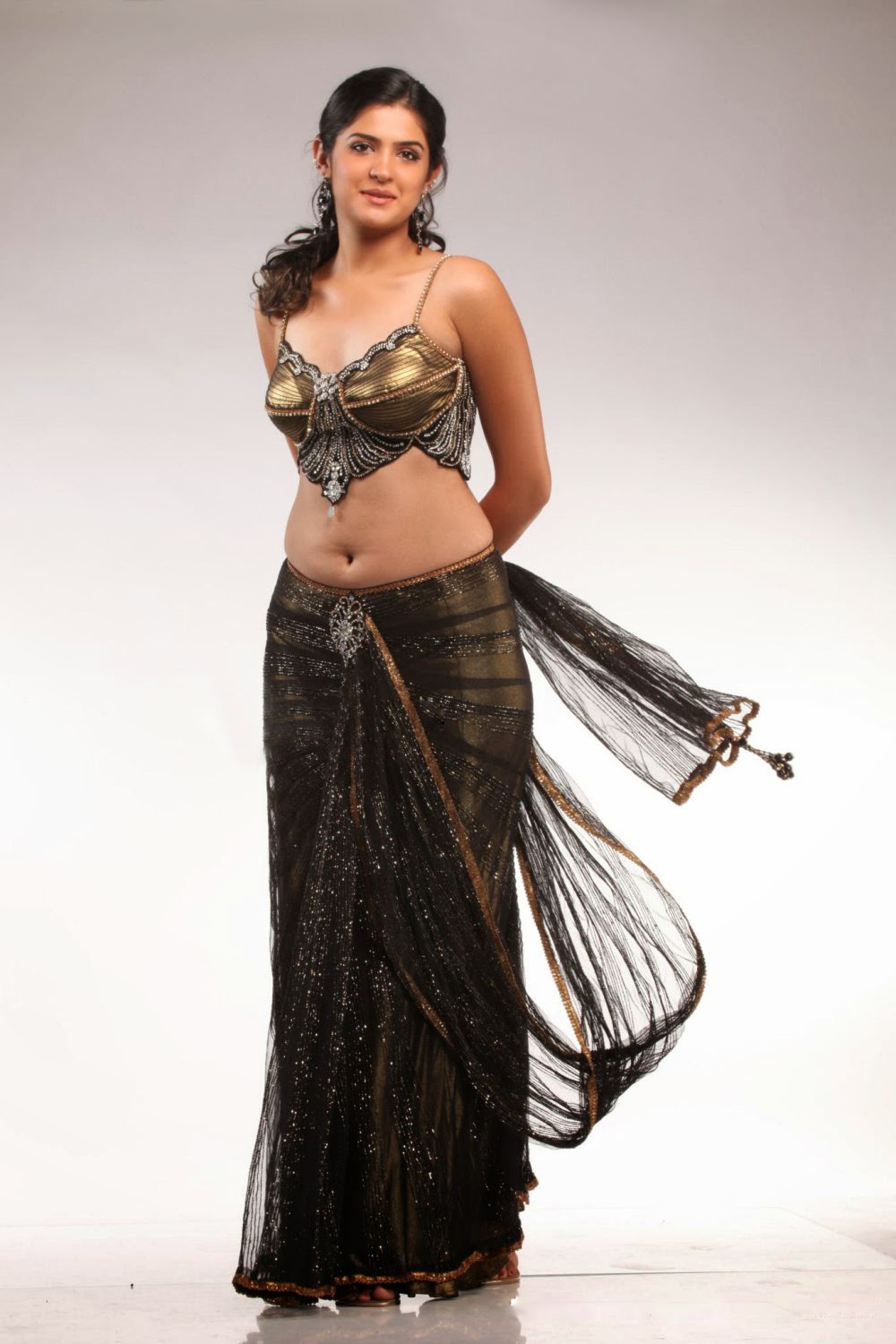 Deeksha+Seth+HOT+HD+Cleavage+Navel+Image