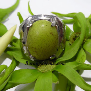 batu mustika fosfor hijau asli batu mustika batu fosfor hijau asli, khasiat batu fosfor, harga batu pospor, batu akik fosfor merah, batu fosfor asli dan palsu, ciri batu fosfor asli, harga batu fosfor termahal, asal usul batu fosfor, cara merawat batu fosfor