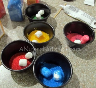 how to color marshmallows
