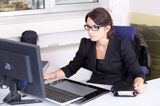LCD Monitor type of moniters