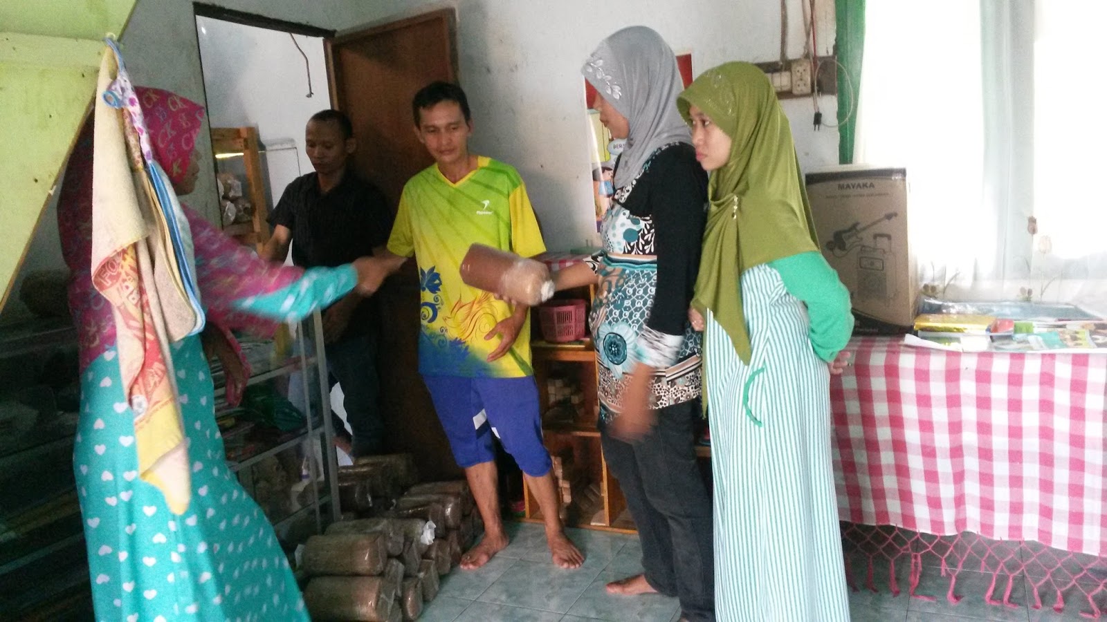 Foto Meme Lucu E Pupns DP BBM Jomblo Foto Meme Lucu E Pupns DP BBM Jomblo