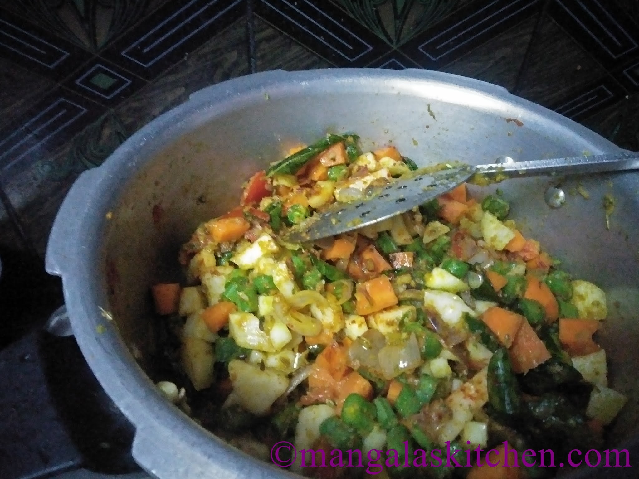 Chettinad Vegetable Kurma Vegetable Kurma for Rice, Dosa, Chapathi