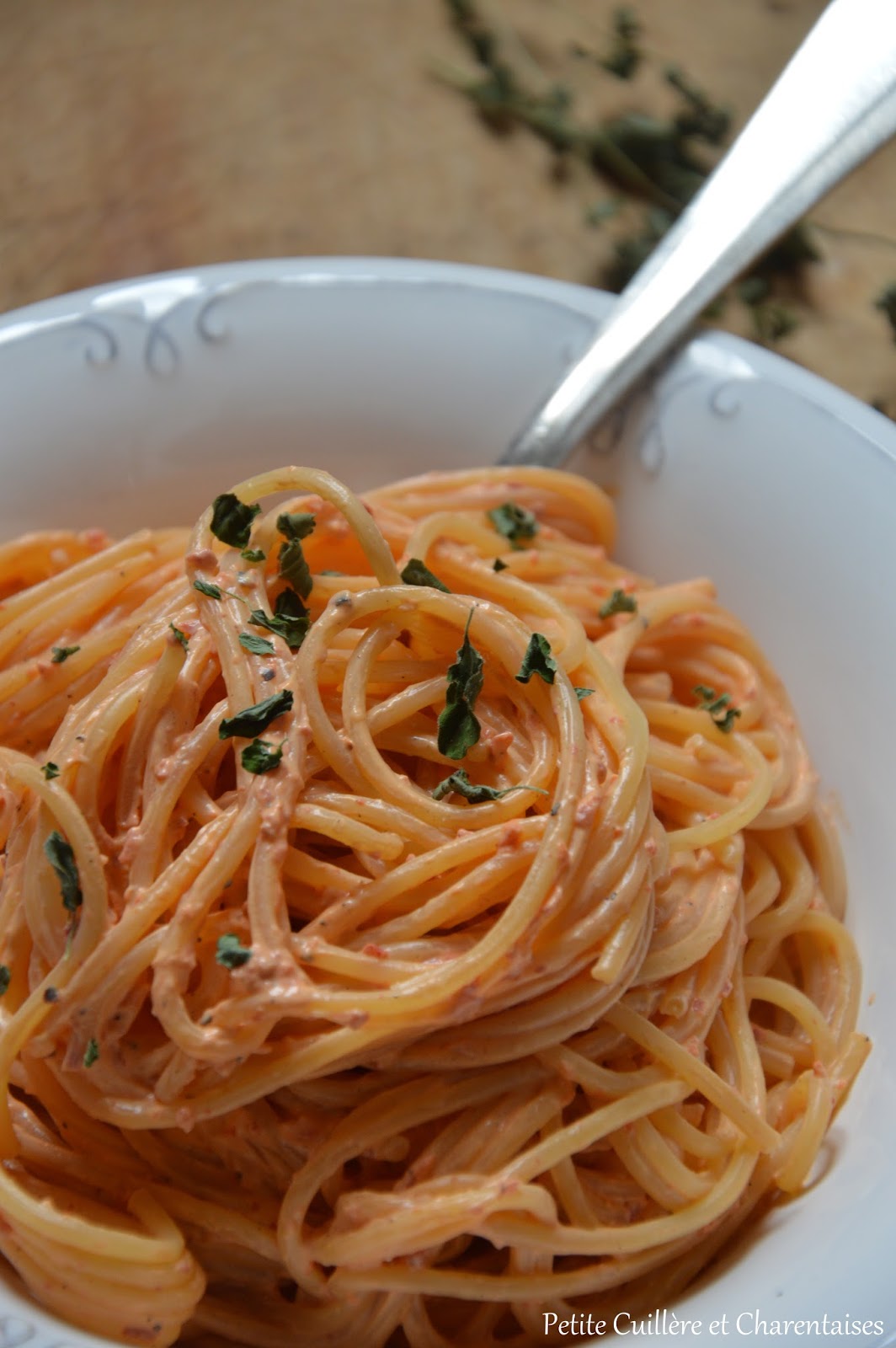 Petite Cuillère et Charentaises: Spaghetti à la Crème de Poivron rouge ...