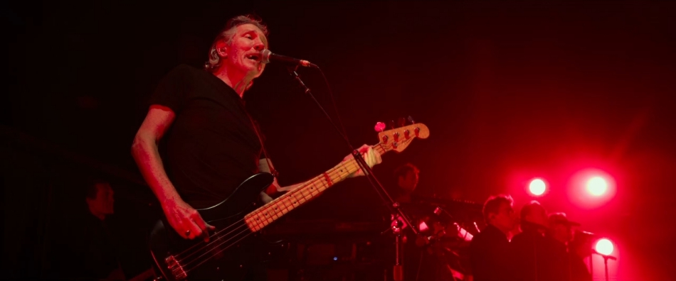 ROGER WATERS: THE WALL (LEGENDADO / 720P) – 2014 Batch_Roger.Waters.the.Wall.2014.720p.BRRip.x264.mkv_snapshot_00.12.23.743