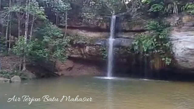 Air Terjun Batu Mahasur