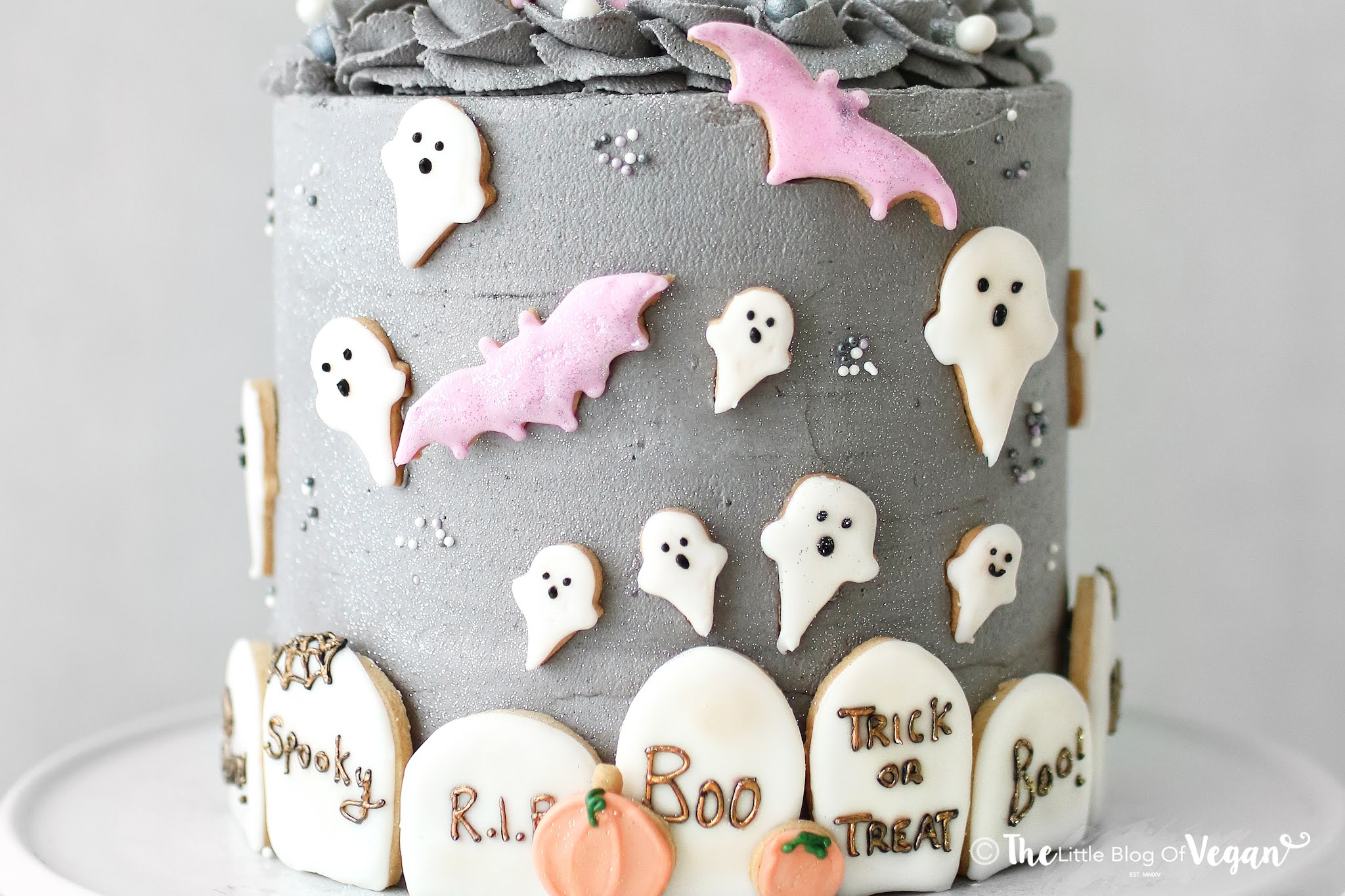 👻 From Elegant to Terrifying: The Ultimate Guide to Halloween Cakes 👻