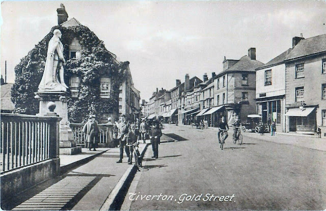 Postcard of Gold Street c.1931