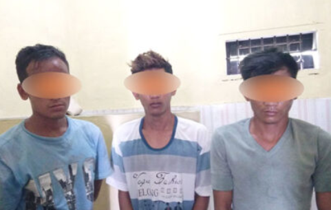 3 tersangka pencuri sepedamotor di Tanjungbalai. 3 tersangka pencuri sepedamotor di Tanjungbalai.