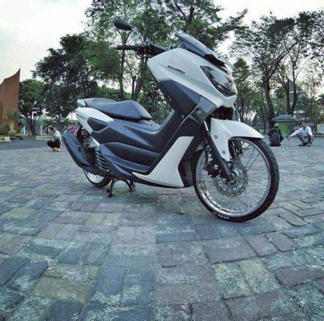 gambar modifikasi yamaha nmax simple - gudang otommotif1