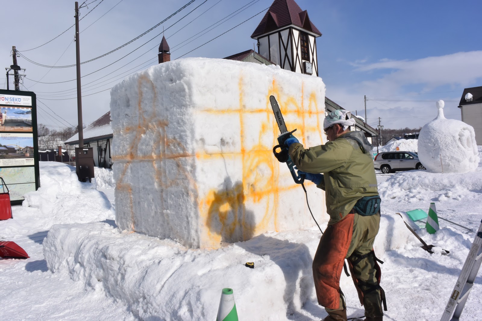 あそぶろぐ 雪像作り スヌーピー