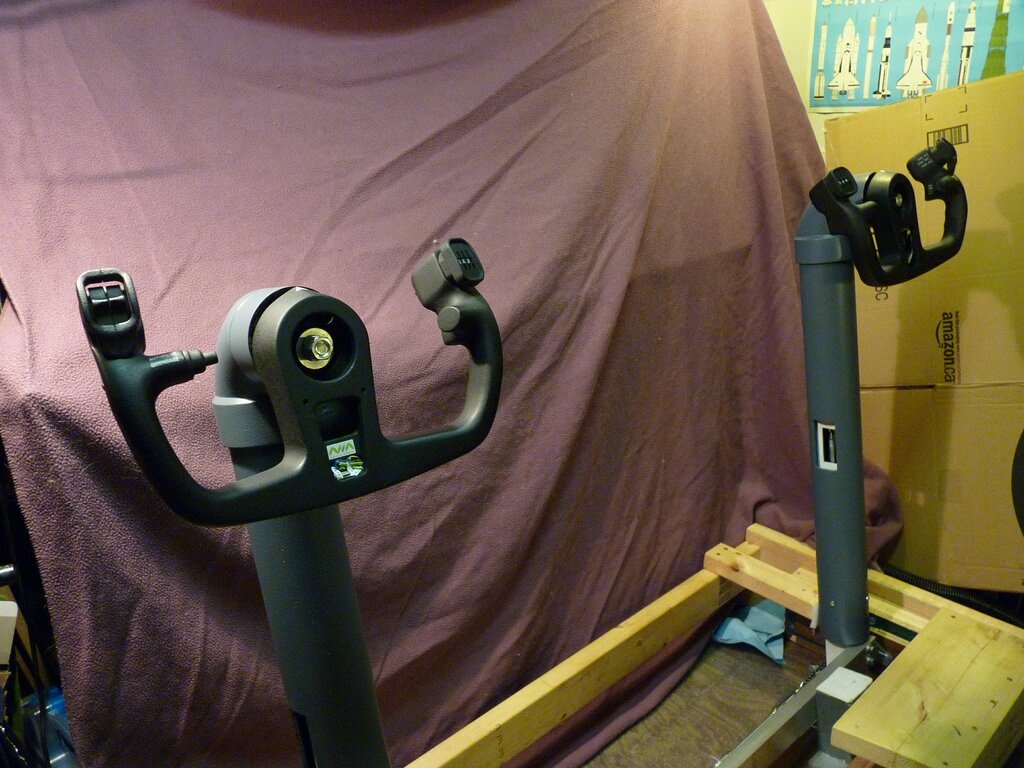 ElephantAir 737 Flight Simulator: Control Columns