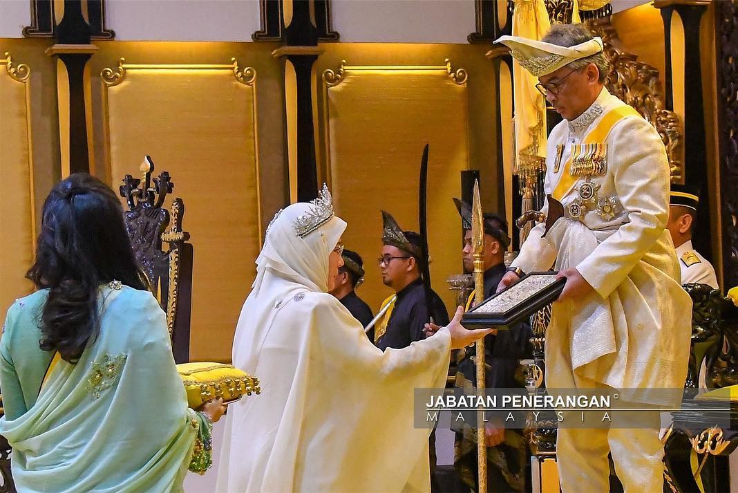 Monarchies Today Royalty Around The Globe Ianoyarioy 2019